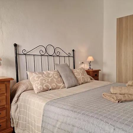 Ds En Plena Mezquita, Con Vistas